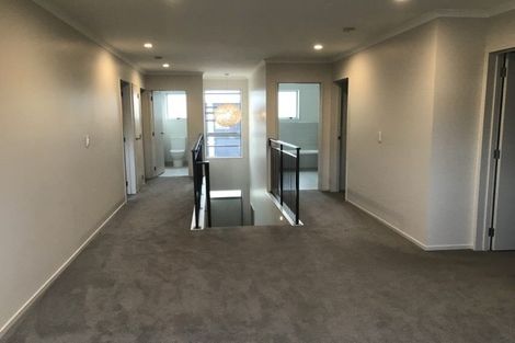 Photo of property in 4 Costa Viva Crescent, Karaka, Papakura, 2113