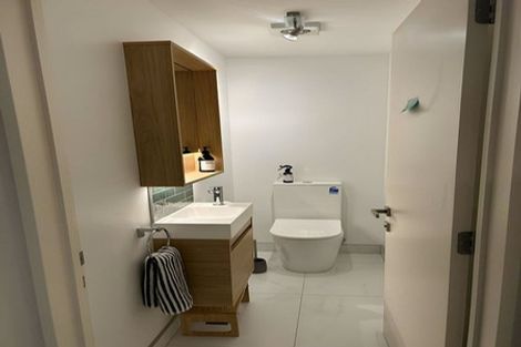 Photo of property in 15/20 Hutcheson Street, Sydenham, Christchurch, 8023