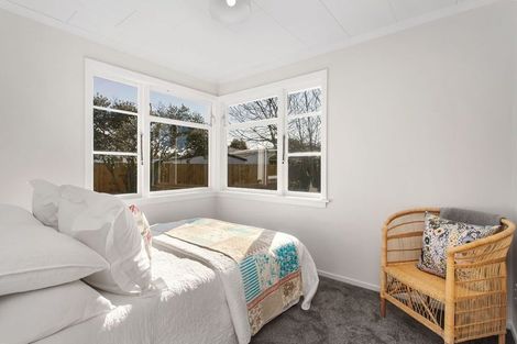 Photo of property in 12 Wildwood Avenue, Wainoni, Christchurch, 8061