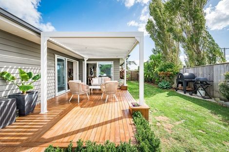 Photo of property in 10 Mahia Lane, Waikanae, 5036