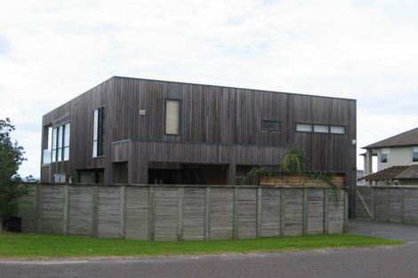 Photo of property in 8 Lagoon Way, Omaha, 0986