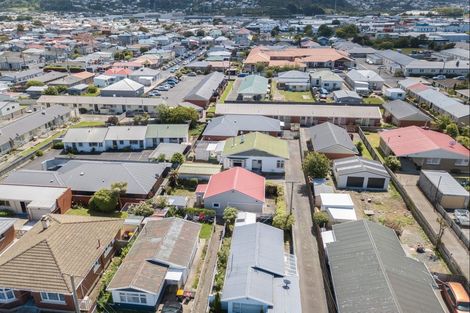 Photo of property in 138 Bay View Road, South Dunedin, Dunedin, 9012