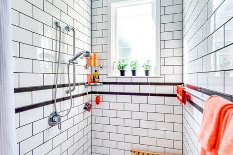 Photo of property in 5 Corry Avenue, Bluff Hill, Napier, 4110