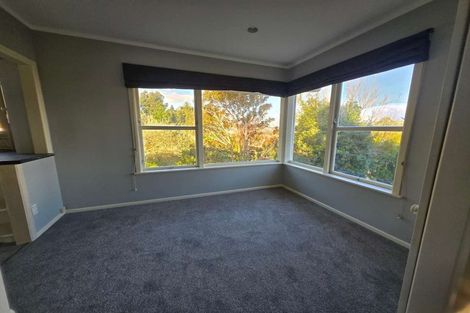 Photo of property in 17a Te Anau Place, Pakuranga Heights, Auckland, 2010