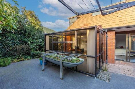 Photo of property in 2/2 Ambleside Drive, Burnside, Christchurch, 8053