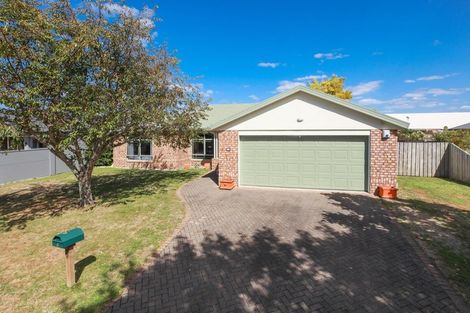 Photo of property in 6 Bouverie Crescent, Flagstaff, Hamilton, 3210