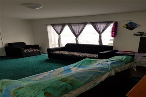 Photo of property in 8 Rako Place, Manurewa, Auckland, 2102