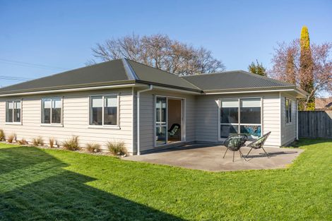 Photo of property in 162 East Street, Greytown, 5712