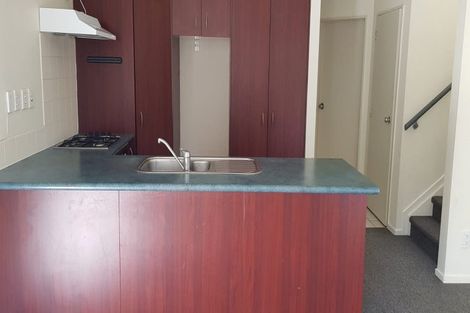 Photo of property in 4/3 Orwell Road, Greenhithe, Auckland, 0632