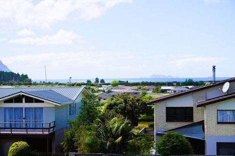 Photo of property in 12 Seaview Road, Ruakaka, 0116
