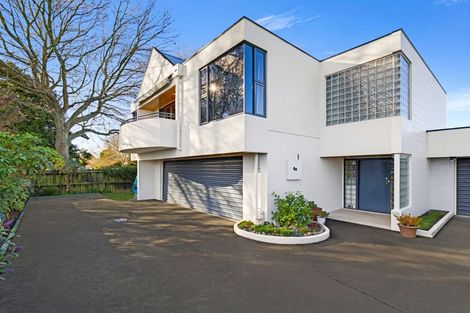 Photo of property in 2/4 Bevington Street, Avonhead, Christchurch, 8042