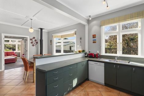 Photo of property in 32 Trafalgar Street, Waiwhetu, Lower Hutt, 5010