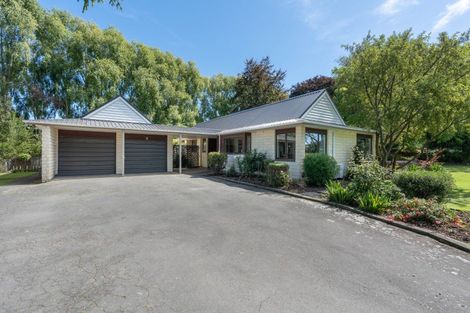 Photo of property in 19 Tirohanga Road, North Taieri, Mosgiel, 9092
