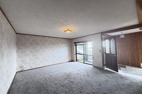 Photo of property in 178 Sturges Road, Henderson, Auckland, 0612
