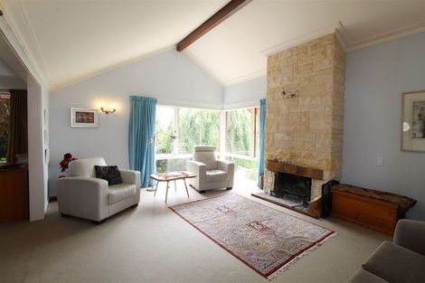 Photo of property in 16 Solway Street, Holmes Hill, Oamaru, 9401