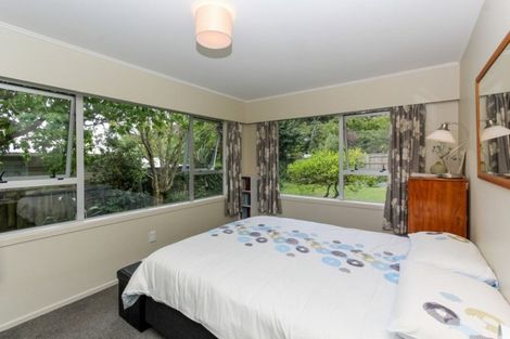 Photo of property in 27 Beaumont Crescent, Frankleigh Park, New Plymouth, 4310