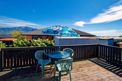 Photo of property in 22 Bayview Street, Kaikoura, 7300