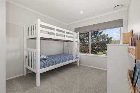 Photo of property in 8 Hokioi Drive, Kenepuru, Porirua, 5022