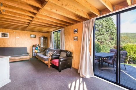 Photo of property in 18 Susan Lane, Kinloch, Taupo, 3377
