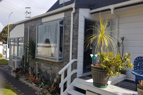 Photo of property in 19 Kaimanawa Street, Mount Maunganui, 3116