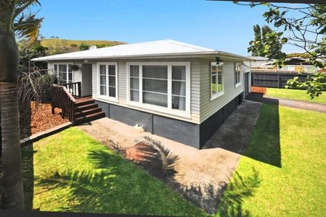 Photo of property in 41b Wallace Road, Mangere Bridge, Auckland, 2022