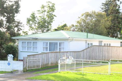 Photo of property in 25 Hallberry Road, Mangere East, Auckland, 2024