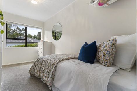 Photo of property in 110 Spinella Drive, Bayview, Auckland, 0629