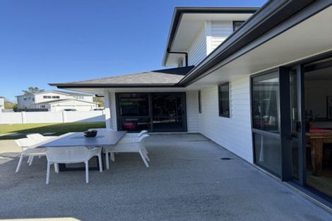 Photo of property in 6 Maylee Crescent, Gulf Harbour, Whangaparaoa, 0930