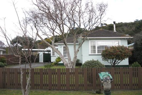 Photo of property in 83 Wellington Road, Wainuiomata, Lower Hutt, 5014