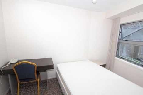 Photo of property in Empire Apartments, 1520/21 Whitaker Place, Grafton, Auckland, 1010