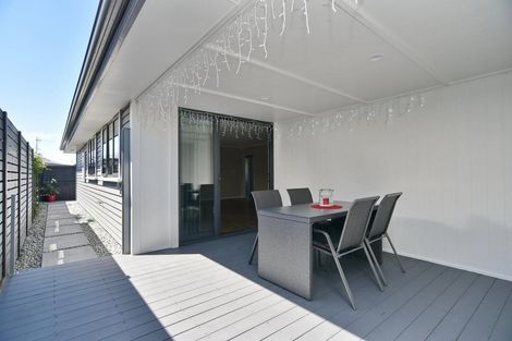 Photo of property in 13 Batchelor Place, Kaiapoi, 7630