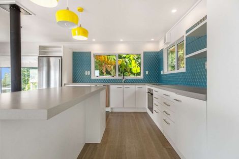 Photo of property in 35 Adams Road, Thornton Bay, Thames, 3575