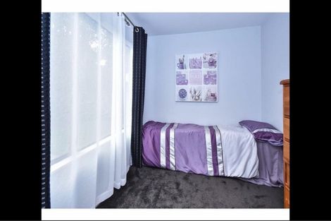 Photo of property in 21 Orinda Close, Botany Downs, Auckland, 2010