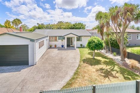 Photo of property in 5 Vernon Avenue, Takaro, Palmerston North, 4412