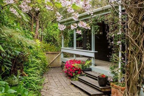 Photo of property in 10a Seaview Road, Paremata, Porirua, 5024