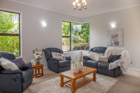 Photo of property in 9 Augusta Place, Te Kamo, Whangarei, 0112