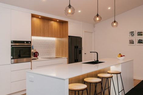 Photo of property in 22a La Lena Grove, Fitzherbert, Palmerston North, 4410