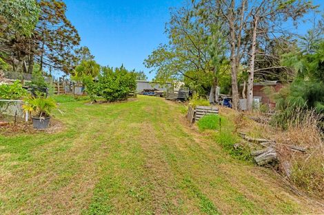 Photo of property in 592 Kanohi Road, Kaukapakapa, 0873