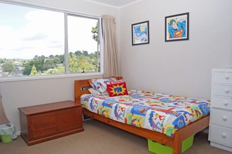 Photo of property in 12 Glenbervie Crescent, Massey, Auckland, 0614