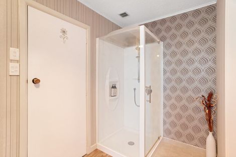 Photo of property in 77b Hampden Street, Picton, 7220
