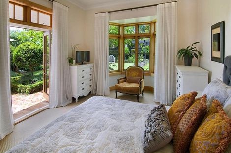 Photo of property in 5 Cameron Street, Takapuna, Auckland, 0622