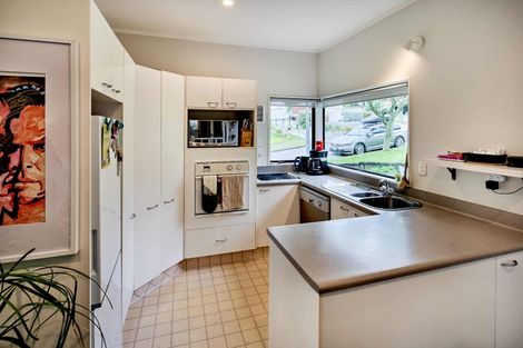 Photo of property in 2 Pilot Lane, Whitby, Porirua, 5024