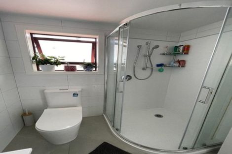 Photo of property in 352 Mount Albert Road, Mount Roskill, Auckland, 1041