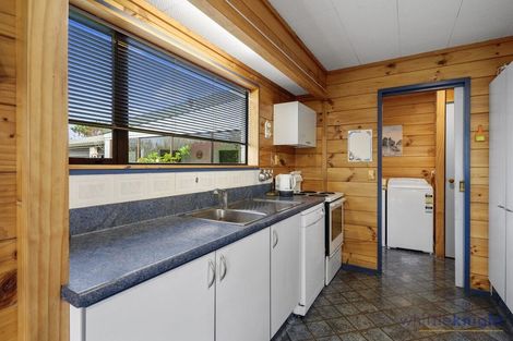 Photo of property in 5 Devon Crescent, Darfield, 7510