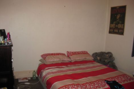 Photo of property in 158 Oriental Parade, Oriental Bay, Wellington, 6011