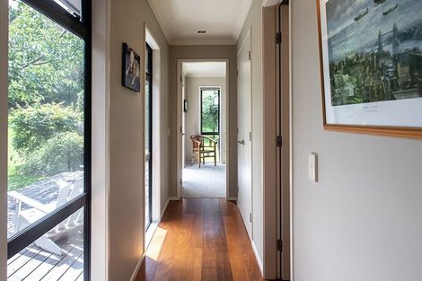 Photo of property in 208 Mapara Road, Acacia Bay, Taupo, 3385