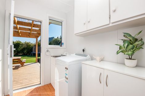 Photo of property in 5 Snowdon Street, Allanton, Mosgiel, 9092