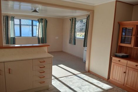 Photo of property in 10 Erskine Street, Tuatapere, 9620
