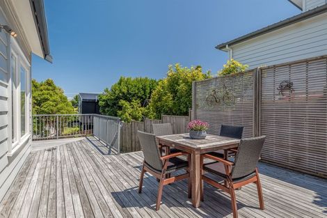 Photo of property in 21 Huka Road, Birkenhead, Auckland, 0626