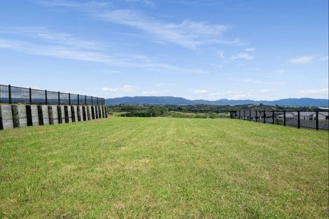 Photo of property in 8 Kuaka Rise, Omokoroa, 3114